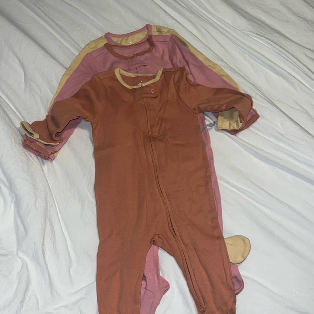 3 pack onesies